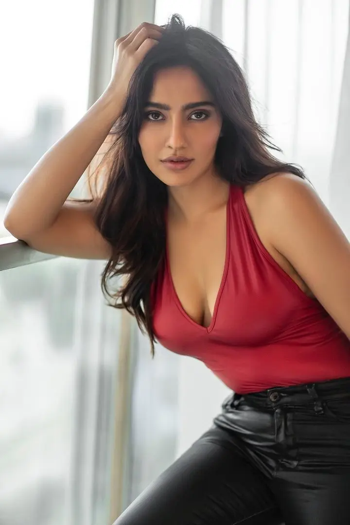 Simran - Premium Companion in Gomti Nagar, Lucknow