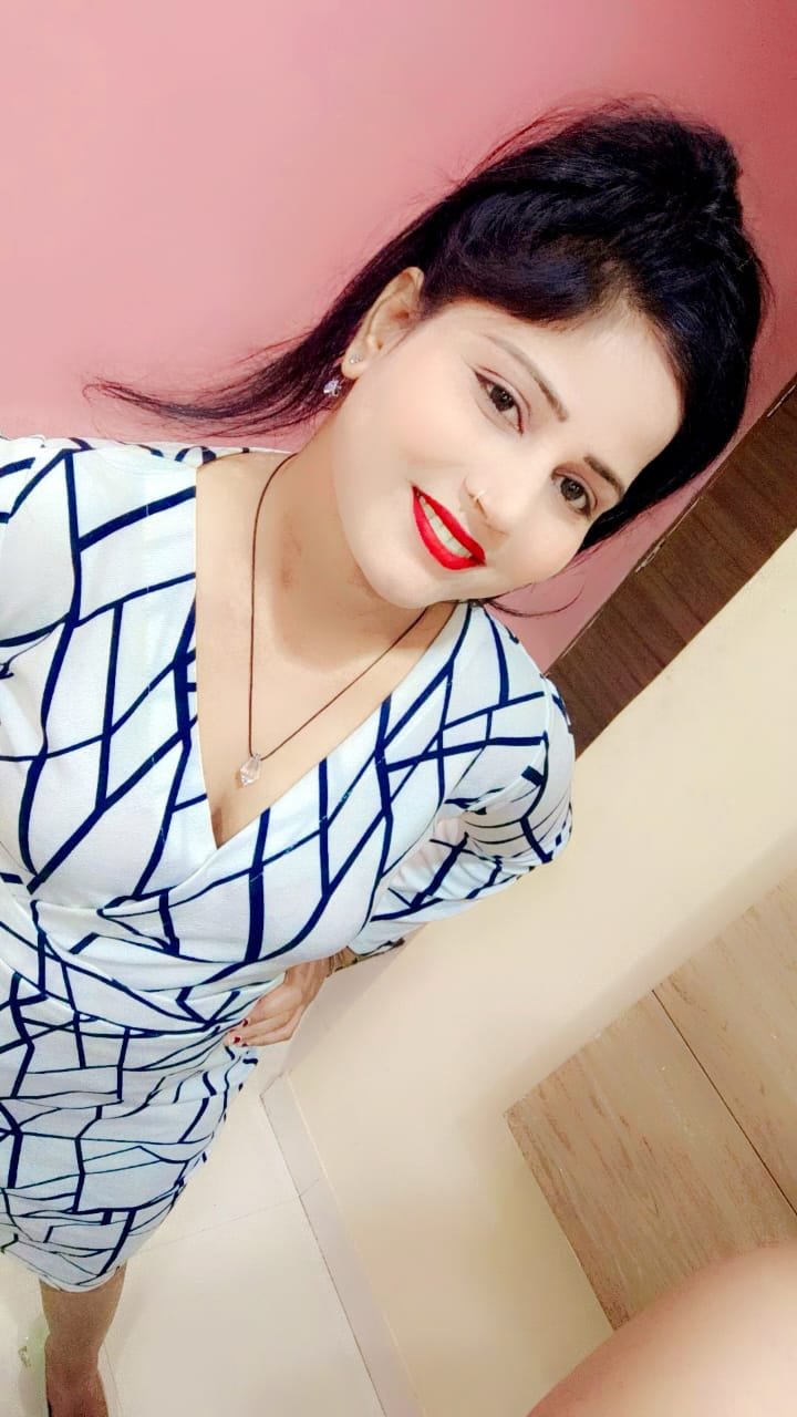 Riya - Premium Companion in Gomti Nagar, Lucknow